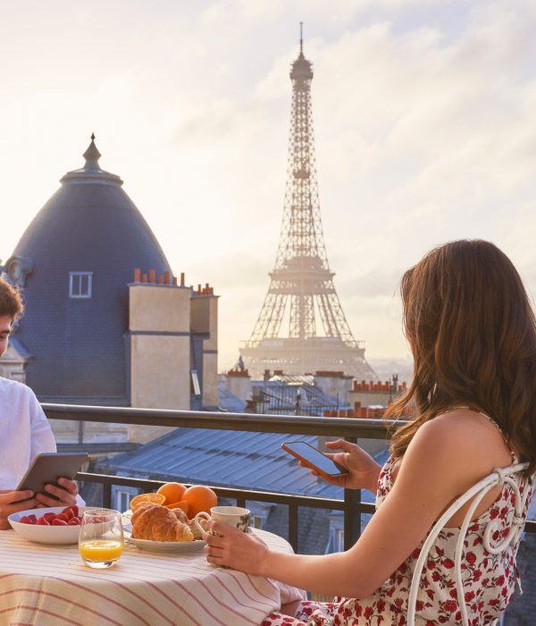 Nothing says honeymoon like a trip to Paris